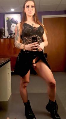 Avril vixxxen pene jaula / armadura transexual nena