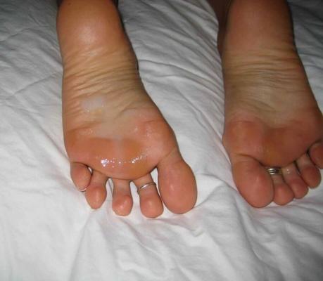 Sticky Feet