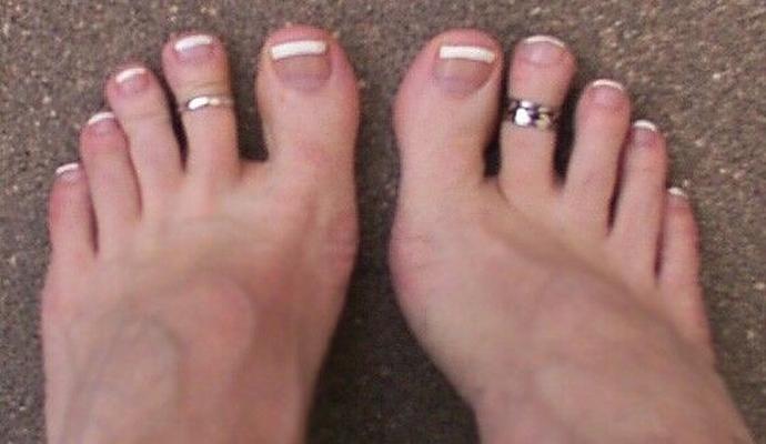 Toe rings, Barefoot & Pedicure pics