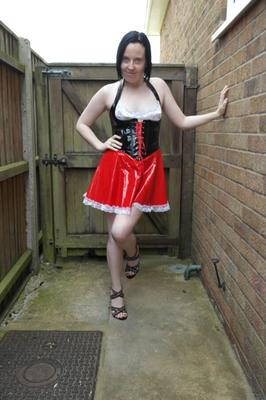 Wench clubbing outfit outdoors