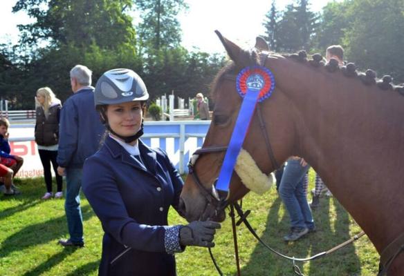 Equestrian ladies