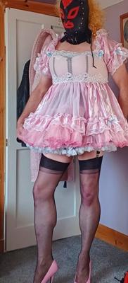 Sissy en nylon entièrement façonnée - Paula Nylon