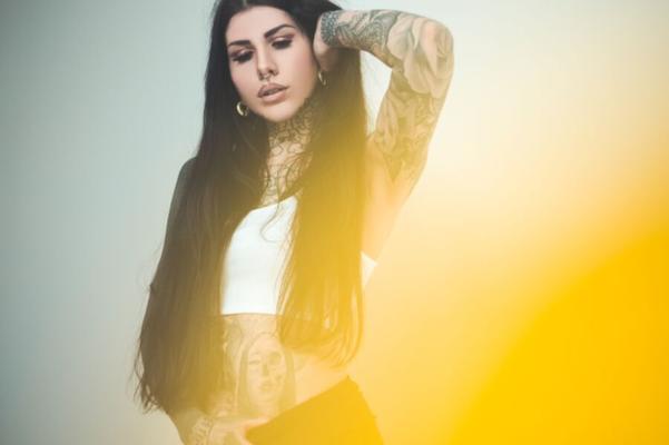 Suicide Girls - Nykki - Looking Beyond