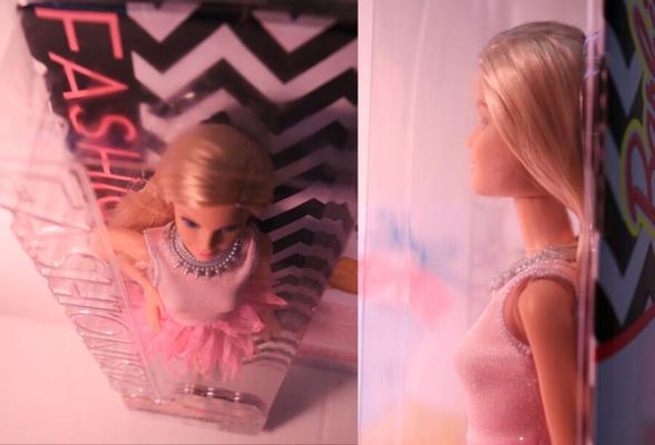 My new boxed Barbie doll wellcum !