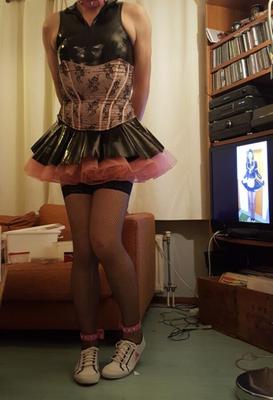 Sissy maid at your disposal