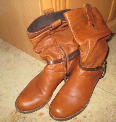 Stiefel e Stiefelletten meiner Nachbarin