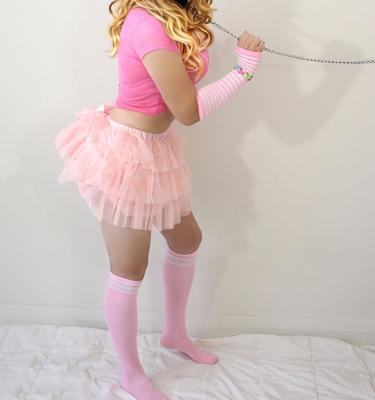 Sissy Baby Locked Windelschlampe