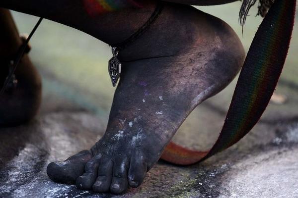 Beitrag - Barefoot Street Chalk Artist