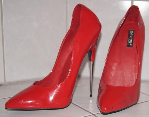 Meine extrem Stillettoheels и CBT Sounding Damit