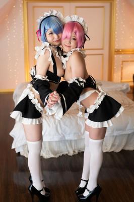 Jeune fille cosplay