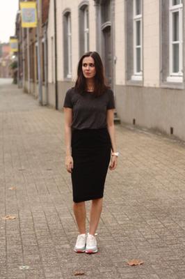 Hot Brunette in Sneakers