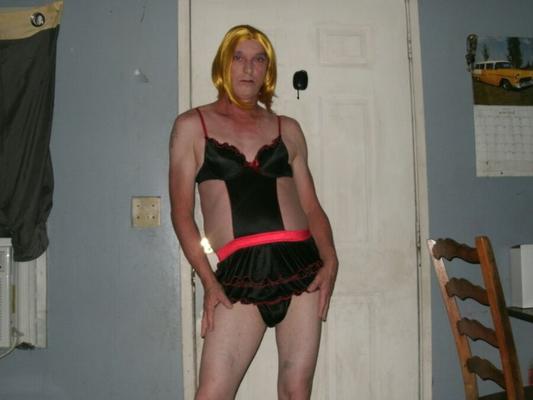 LaceyLovesCD Black And Red Sissy Maid