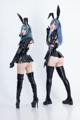 Latex Bunny Twins