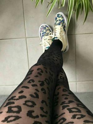 Pantyhose XVIII