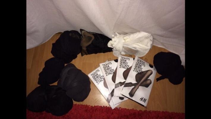 Ma collection de collants (enveloppement de collants)