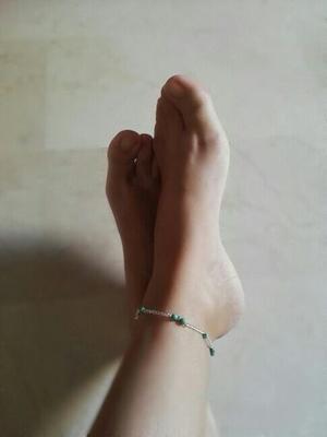 Ankle bracelet