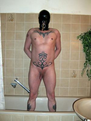 Latex Mask - male slave Walter showering - old gal