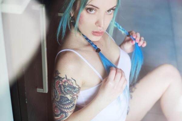 Suicide Girls – Myku – Moloko Plus