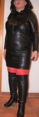 CD-Hure Tenue Manuela