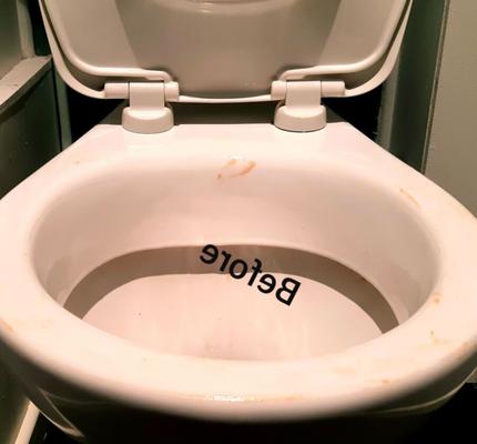 舌でトイレ掃除 奴隷の屈辱