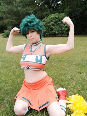 Cheerleaderin Deku-Usatame