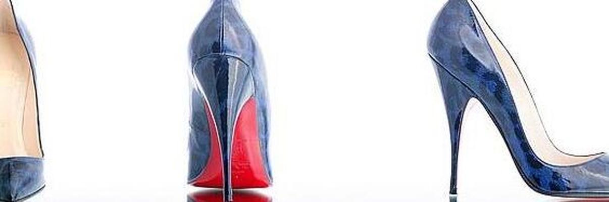 Salto agulha C Louboutin