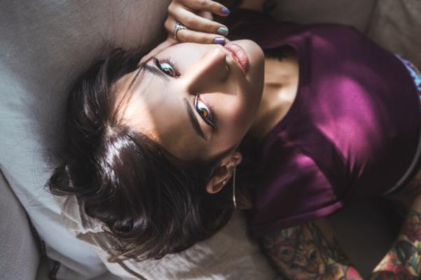 Suicide Girls – Mica – Meine Art von Frau