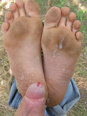 Sperm on dirty soles