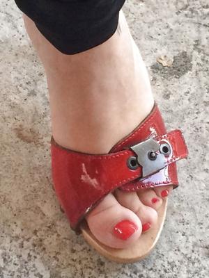 lady K red clogs