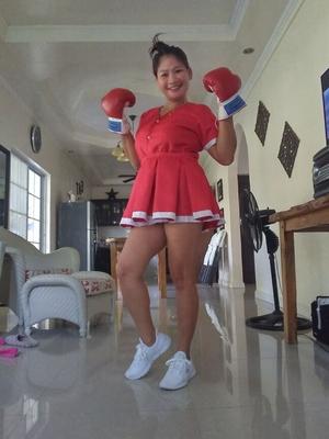 Pinay Boxing Lisa : La Victoire Pose Partie II