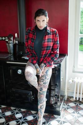 Suicide GIrls - Valkyria - De la flamme