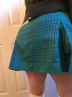 Sissy Schoolgirl Slut em roupa nova.