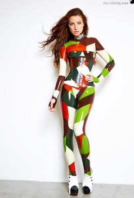 Gia Felino Patchwork-Latex