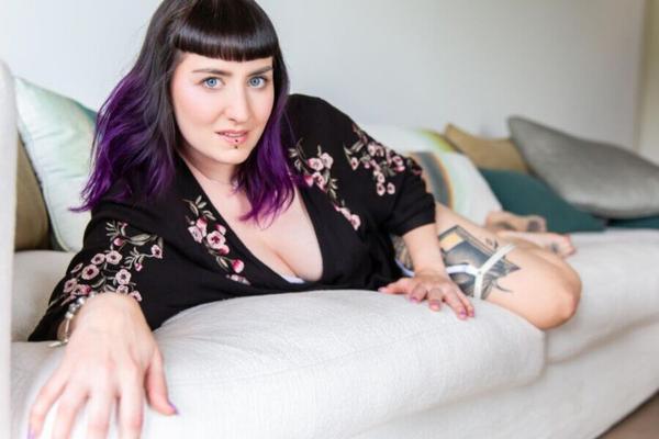 Suicide Girls – Ladyfirefox – Amethyst Sky