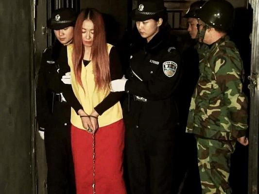 女犯伏法 Prison pour femmes chinoises