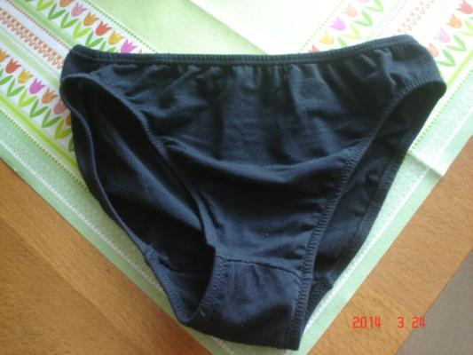 Pantalón negro sucio mi esposa