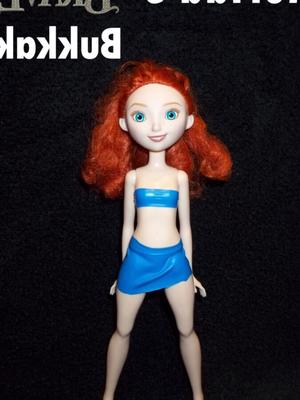 Old Doll Sets: Merida