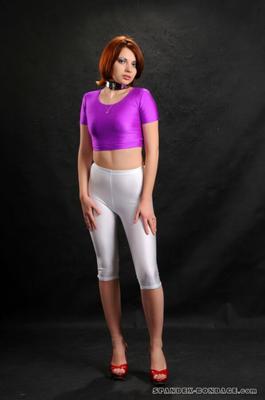 Anna B - Spandex morado brillante y plateado