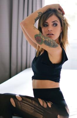 Suicide Girls - Thaiz - The First Time