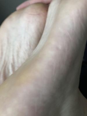 GF Sexy feet after massage comment and tribute please