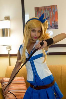 Domi Lucy Heartfilia Cosplay