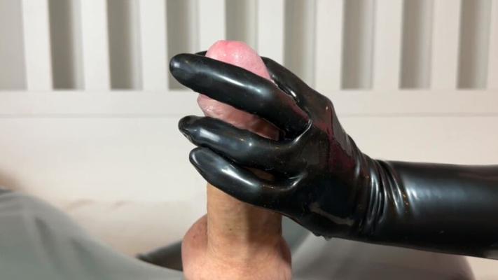 Rubber gloves