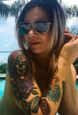 Otra galería de chicas tatuadas