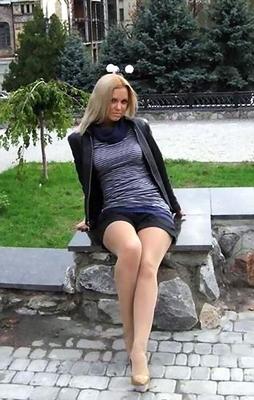 Outdoor Pantyhose 003