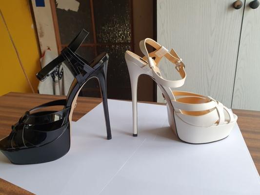 Giaro KORI black +white shiny high heel sandals