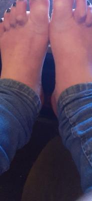 i love my feet ok if you dont