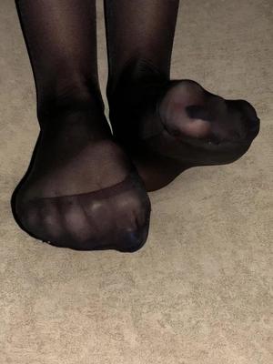 NYLON FEET 