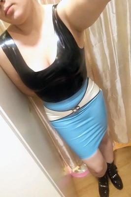 Ladies In Leather skirts are so hot 