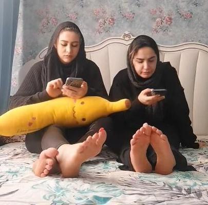 Muslim MILF Feet ready to be eaten