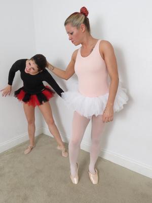 Chat Ballerine Bully